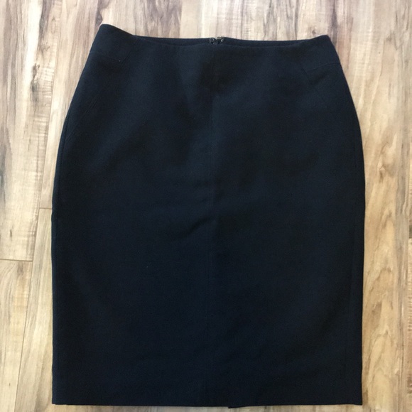 LOFT Dresses & Skirts - LOFT Black Pencil Skirt